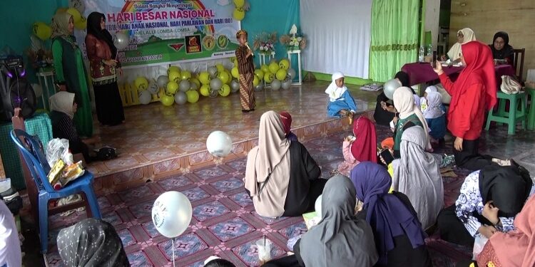 FOTO: DIAN/MATA KALTENG - Lomba membaca Pancasila yang diselenggarakan PKG Markisa Kecamatan Baamang.