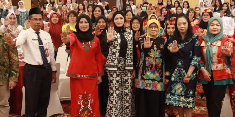 FOTO: IST/MATAKALTENG - Kegiatan Edukasi Penggerakan Masyarakat Bumil Sehat dalam rangka Peringatan Hari Ibu Tahun 2024.
