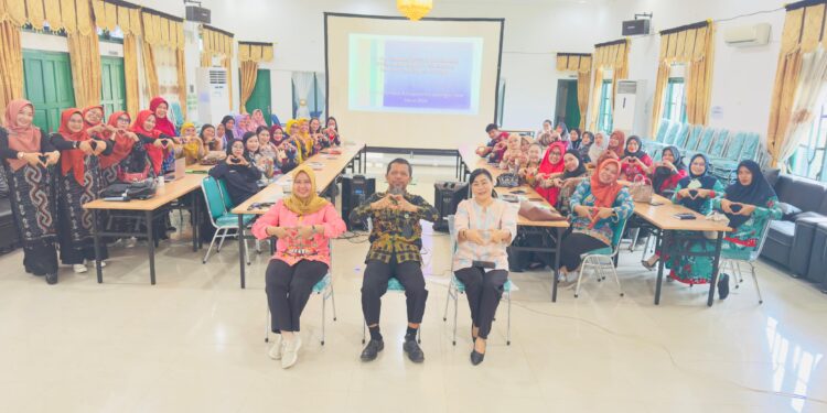 Foto: IST/MATA KALTENG - Pembukaan On The Job Training Deoksiribo Nukleic Acid Human Papillomavirus Dan Inspeksi Visual Asam Asetat (Co-testing) di Kotim Tahun 2024, 12 Desember 2024.