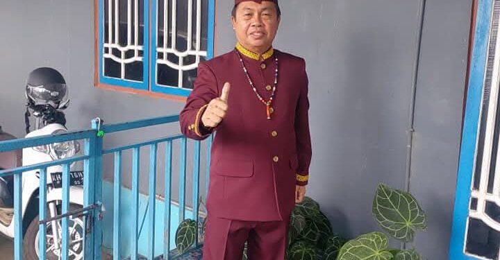 FOTO : MATAKALTENG - Plt Kepala Dinas Transmigrasi, Tenaga Kerja, Koperasi dan UKM Kabupaten Gumas Letus Guntur.