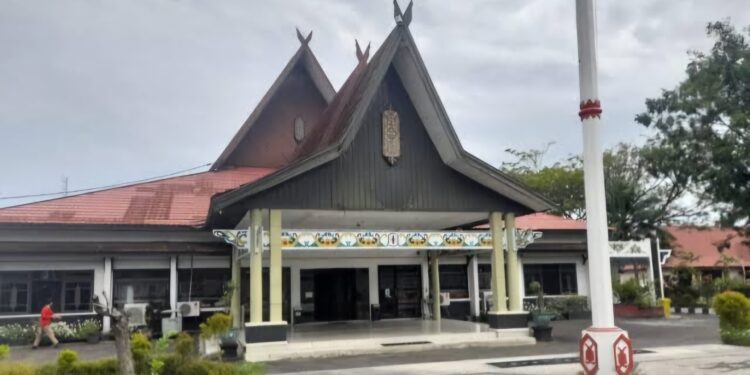 Foto: IST/MATA KALTENG - Kantor DPRD kabupaten Kotim.