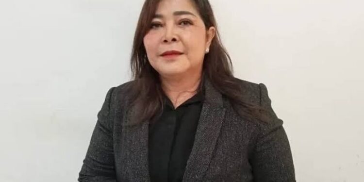 Wakil Ketua II DPRD Kota Palangka Raya, Nenie Adriati Lambung.