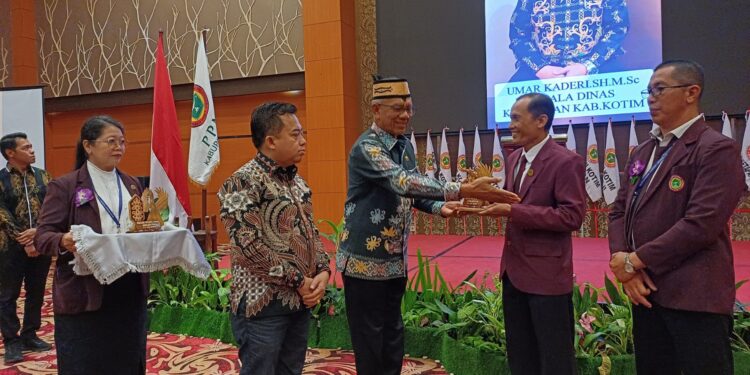 Foto: DIAN/MATA KALTENG - Musyawarah daerah ke-6 persatuan perawat nasional Kabupaten Kotim, 19 Desember 2024.