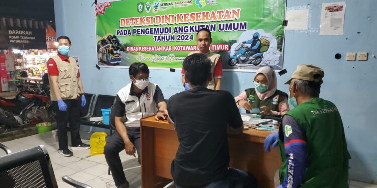 Foto:IST/MATA KALTENG - Deteksi dini kesehatan pengemudi angkutan umum belum lama ini.