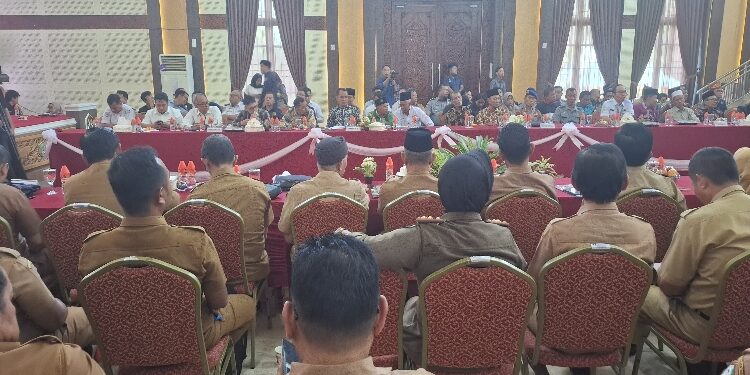 FOTO: DIAN/MATA KALTENG - Rapat evaluasi akhir tahun 2024 Pemkab Kotim belum lama ini.