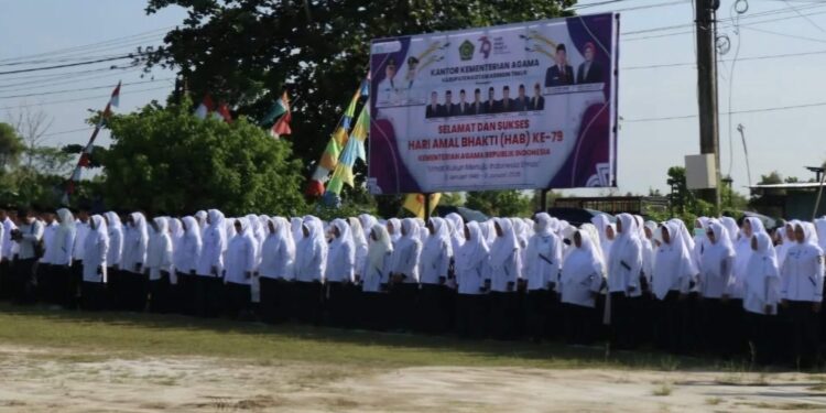 Foto: IST/MATA KALTENG - Peringatan Hari Amal Bakti di Kemenag Kotim belum lama ini.