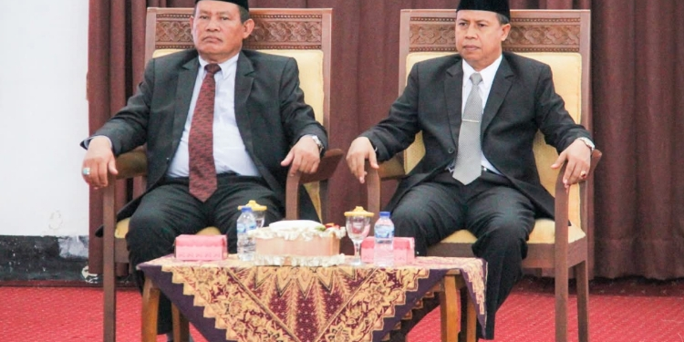 FOTO: PROKOM SERUYAN/MATA KALTENG - Paslon Bupati dan Wakil Bupati Seruyan terpilih yakni Ahmad Selanor Wanda (kiri) dan Supian (kanan).