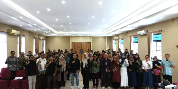 Foto: DIAN/MATA KALTENG - Diseminasi program jaminan sosial Ketenagakerjaan di lingkungan Dinas Pendidikan Kotim, 22 Januari 2025.