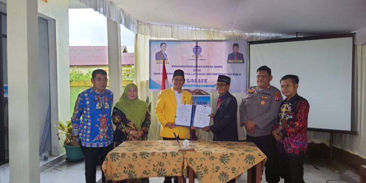 Foto: IST/MATA KALTENG - Penandatanganan Kerjasama dan Peresmian Sentra Layanan Universitas Terbuka (Salut), 23 Januari 2025.