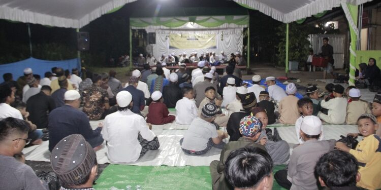 FOTO: DIAN/MATA KALTENG - Peringatan Isra Mikraj di Perumahan Graha Pramuka.