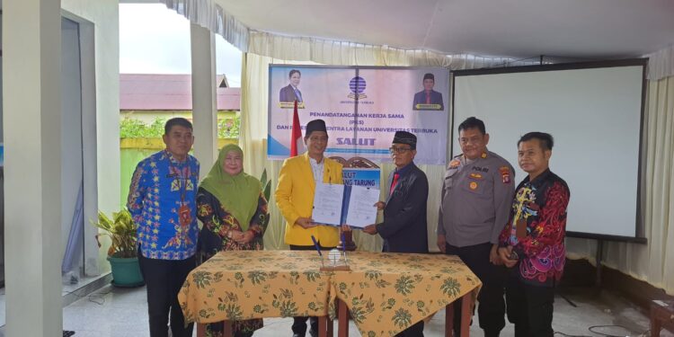 Foto: DIAN/MATA KALTENG - Peresmian Sentral Layanan Universitas Terbuka di Kota Sampit.