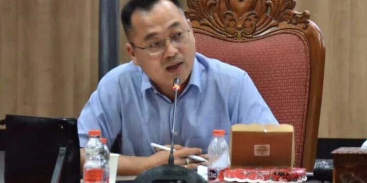 Foto:MATA KALTENG - Anggota Komisi II DPRD Kotim Hendra Sia.