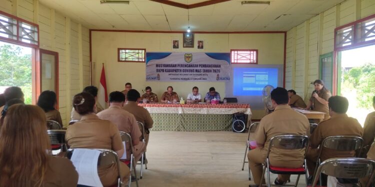 FOTO : SUDIRMAN/MATA KALTENG - Suasana musrenbang RKPD tahun 2026, di aula kantor Kecamatan Damang Batu, Selasa, 4 Februari 2025.