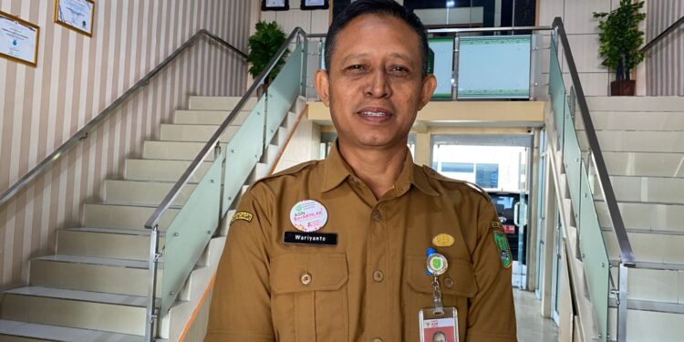 Foto: MATAKALTENG - Kepala Dinas Nakertrans Sukamara, Wariyanto.