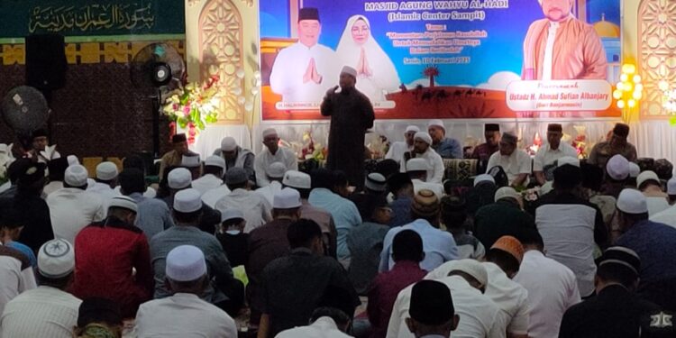 Foto: IST/MATA KALTENG - peringatan Isra Mi'raj di Masjid Agung Wahyu Al Hadi belum daerght=