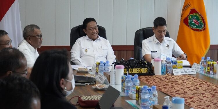 FOTO: IST/MATAKALTENG - Wagub Edy Pratowo menghadiri Rapat Pembahasan Rencana Pembangunan Loka Rehabilitasi Narkotika di Kalteng.