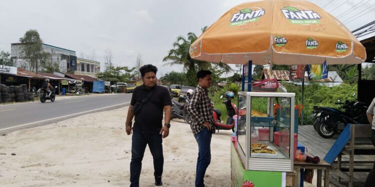 FOTO: AGUS/MATAKALTENG - Lokasi kejadian pencurian tas milik supir mobil box asal banjarmasin. Selasa, 18 Februari 2025.