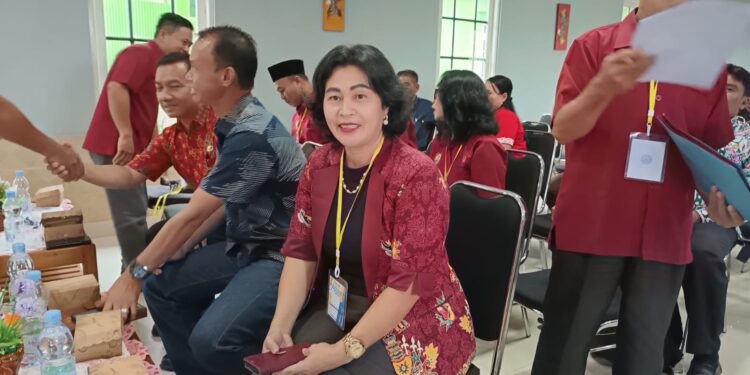 FOTO: MATAKALTENG - Anggota DPRD Kabupaten Gumas Rayaniatie Djangkan.