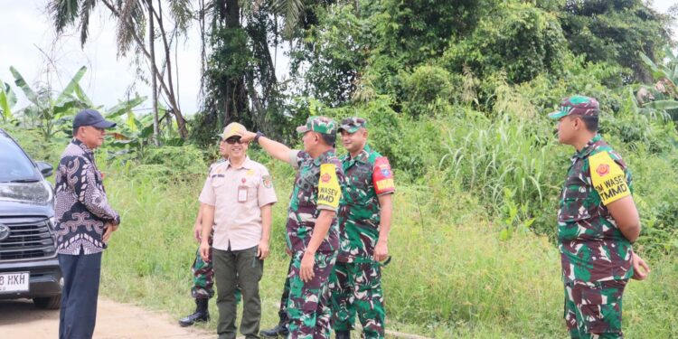 FOTO : MATAKALTENG - Suasana kunjungan Brigjen TNI Dedi Prihatmodjo dan disambut Plh Bupati Katingan Deddy Ferras bersama Dandim 1019 Katingan .