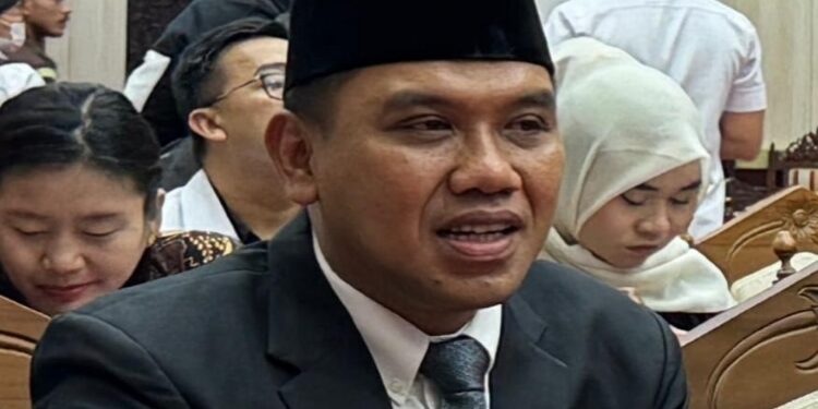 Kepala Dinas Perkebunan Kalteng, H. Rizky Ramadhana Badjuri.