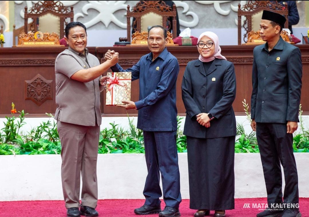 Wagub Hadiri Rapat Paripurna ke-5, Bahas Raperda Pengelolaan Pertambangan MBLB