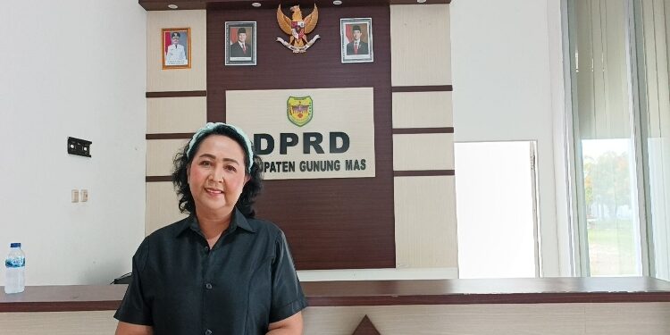 Anggota DPRD Gumas, Iceu Purnamasari.