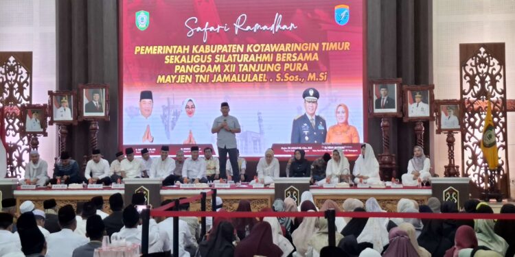 Foto: DIAN/MATA KALTENG - Safari Ramadan Pemkab Kotim sekaligus silaturrahmi bersama Pangdam XII Tanjung Pura Mayjen TNI Jamalulael di Rujab Bupati Kotim, 18 Maret 2025.