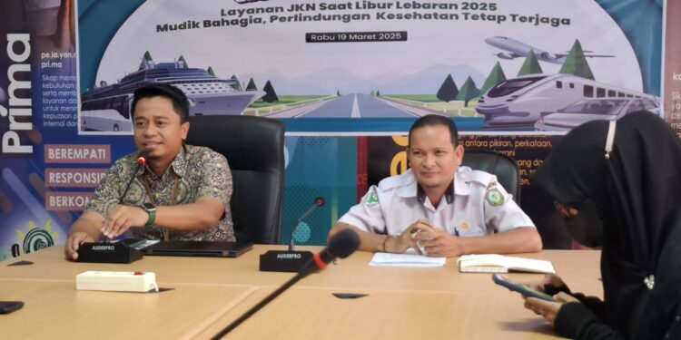 Foto: DIAN/MATA KALTENG - Konferensi pers layanan JKN saat libur lebaran 2025 yang dihadiri Dinas Kesehatan Kotim, di kantor BPJS Kesehatan Cabang Sampit, 19 Maret 2025.