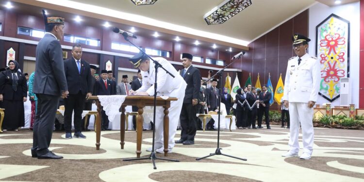 FOTO: IST/MATAKALTENG - Prosesi Pelantikan Bupati dan Wakil Bupati Lamandau Masa Jabatan Tahun 2025-2030 di Palangka Raya.