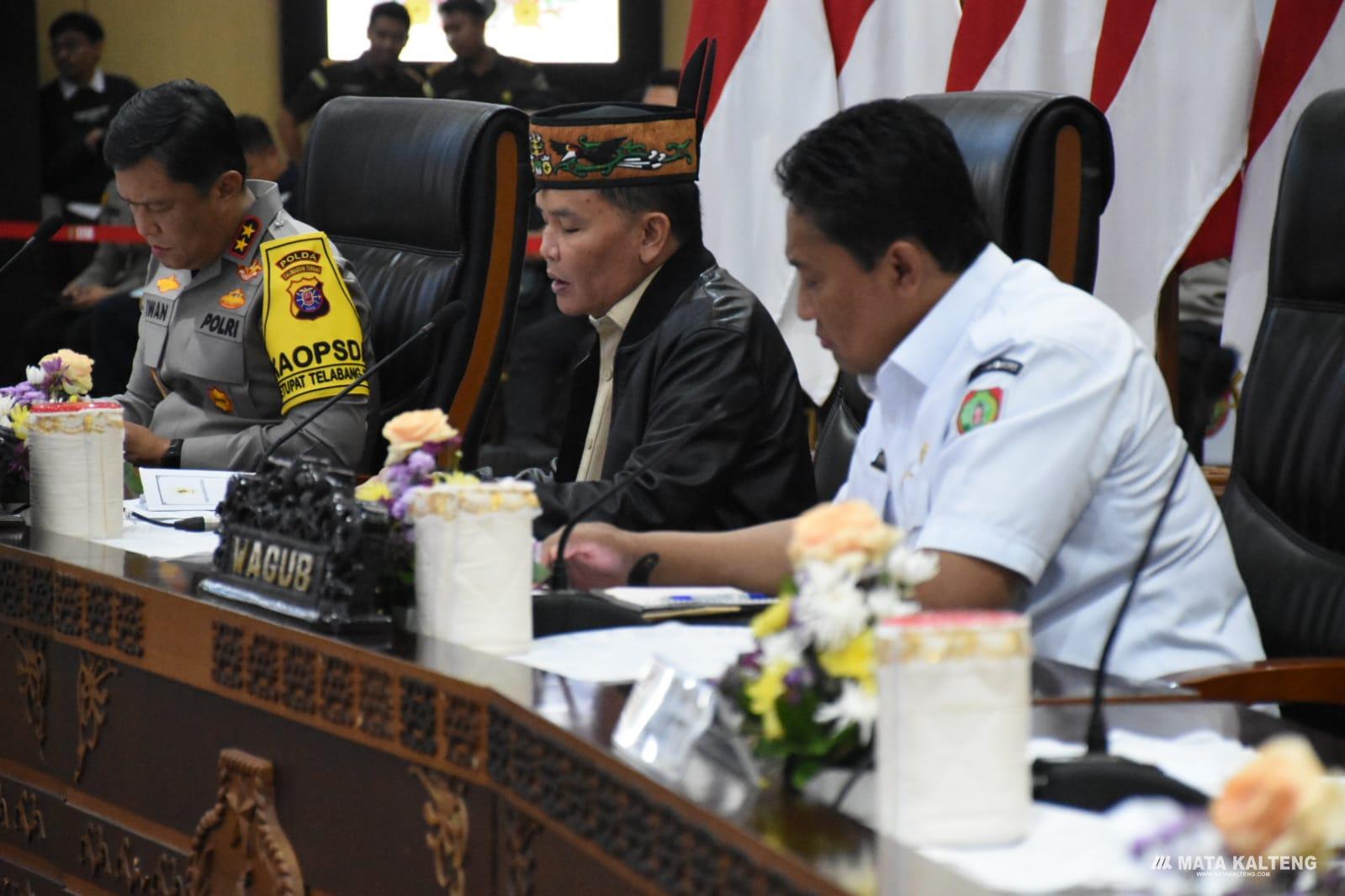 Gubernur Pimpin Rakor Persiapan Lebaran 2025, Pastikan Kesiapan Arus Mudik dan Ketersediaan Bahan Pokok