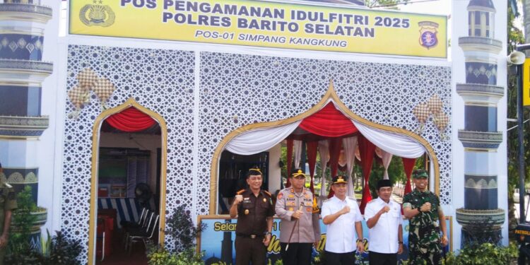 Foto: MATAKALTENG - Bupati dan Wakil Bersama Unsur Forkopimda Barsel.