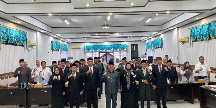 Foto: DIAN/MATA KALTENG - Pelantikan pejabat di lingkup Pemkab Kotim, 9 April 2025.