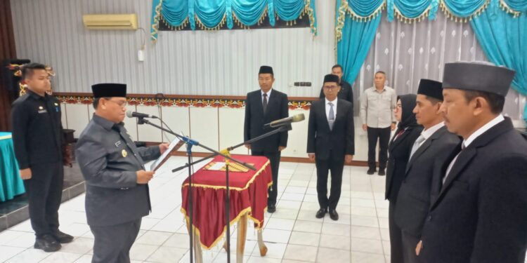 Foto: IST/MATA KALTENG - Pelantikan pejabat RSUD dr Murjani Sampit, 9 April 2025.