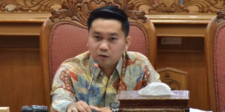 Foto: MATAKALTENG - Ketua Komisi I DPRD Kotim Angga Aditya Nugraha.
