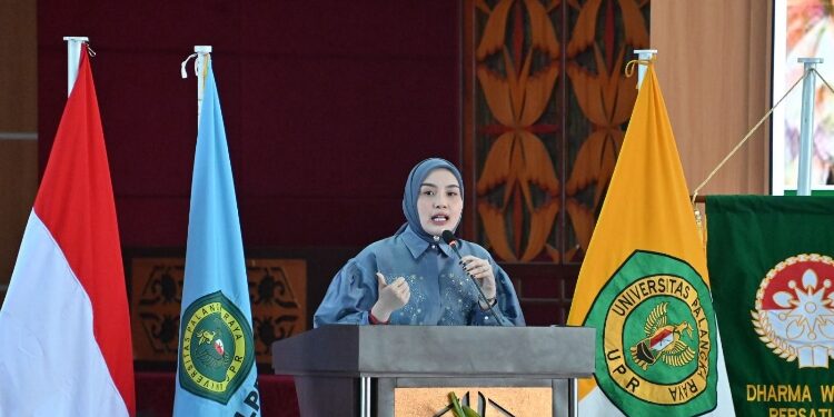 FOTO: IST/MATAKALTENG - Seminar Nasional bertajuk “Peran Perempuan sebagai Penggerak Perekonomian Keluarga dalam Upaya Peningkatan Ketahanan Pangan Nasional.