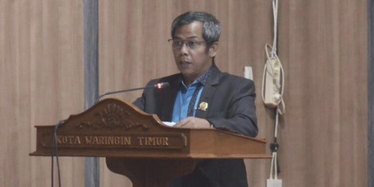 Foto:MATA KALTENG - Anggota DPRD Kotim dari Dapil Mentawa Baru Ketapang, Sihol Parningotan Lumban Gaol.
