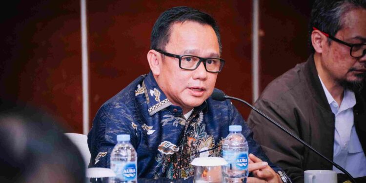 Kepala Dinas Energi dan Sumber Daya Mineral (ESDM) Provinsi Kalteng, Vent Christway.