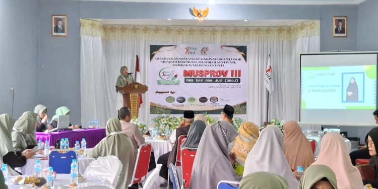 FOTO: DIAN/MATA KALTENG - Pembukaan Musyawarah Provinsi III Komunitas One Day One Juz (ODOJ) di Aula Kemenag, Minggu 4 Mei 2025.
