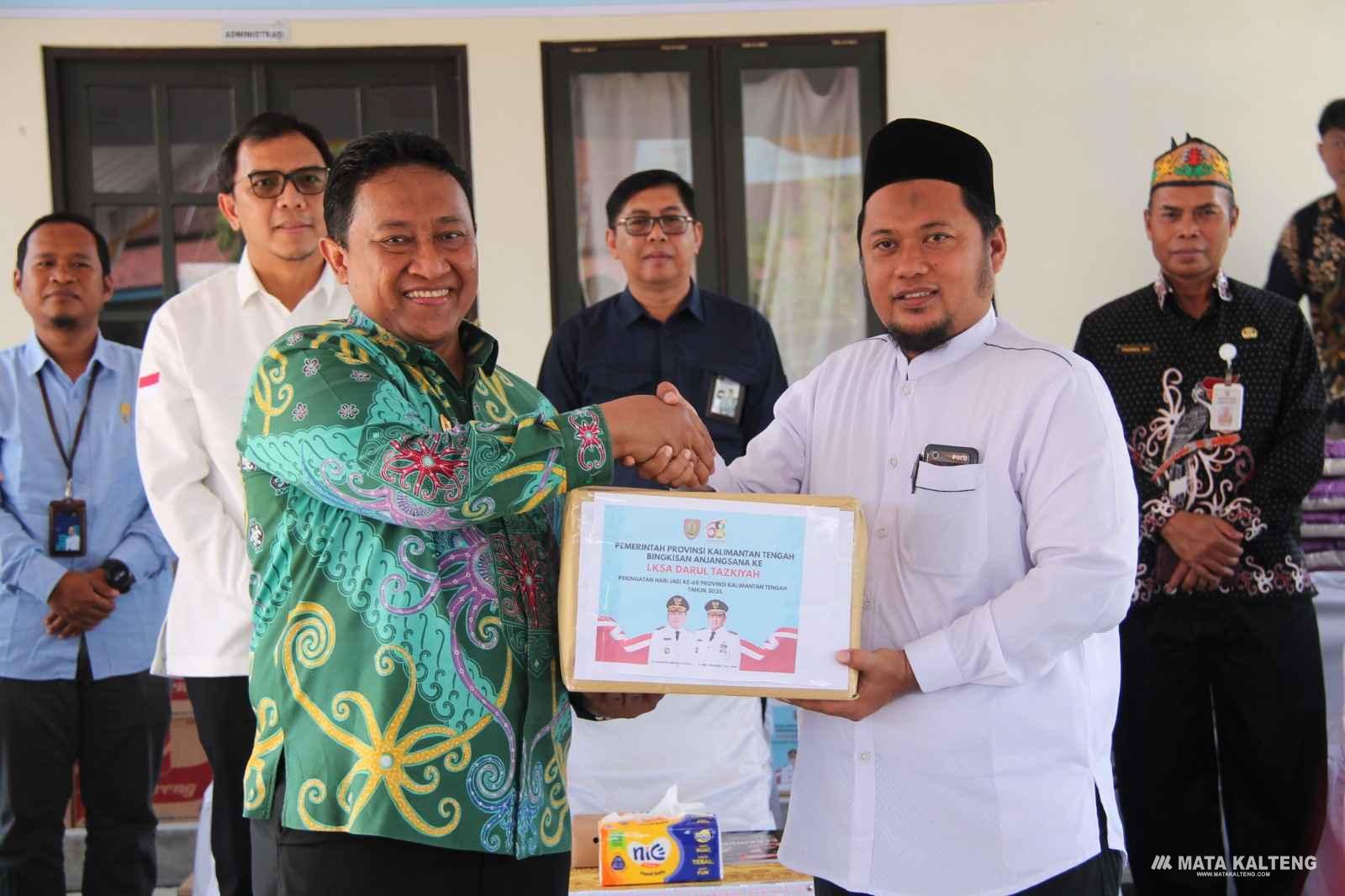 Edy Pratowo Anjangsana ke LKSA Darul Tazkiyah dalam Rangka Hari Jadi ke-68 Provinsi Kalteng