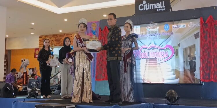 FOTO: IST/MATA KALTENG - Audisi Wonderful Model Indonesia Kalteng 2025 yang dipusatkan di Kota Sampit, Senin 12 Mei 2025.