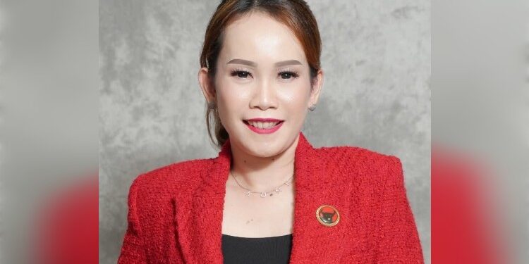 FOTO : MATAKALTENG - Wakil Ketua I DPRD Kabupaten Gumas Nomi Aprilia.