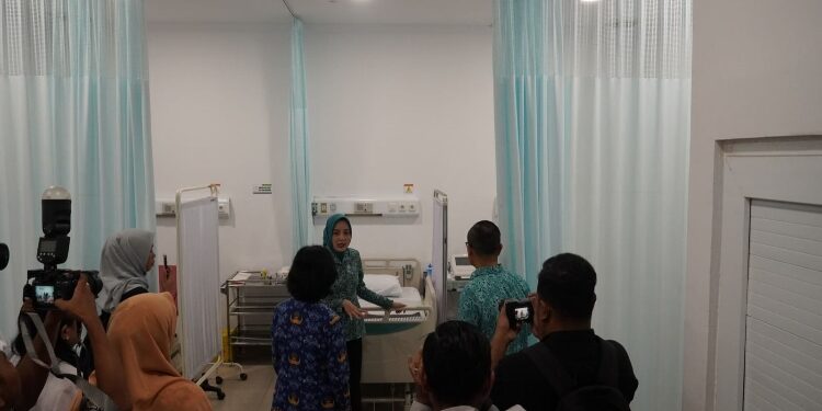 FOTO: IST/MATAKALTENG - Deteksi Kanker Payudara dan Kesehatan Ibu Hamil, Pemprov dan TP PKK Kalteng Gelar Layanan Kesehatan Gratis.