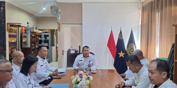 FOTO; IST/MATAKALTENG- Rapat evaluasi KakanwilI Kalteng Rumah Tahanan Negara (Rutan) Kelas IIA Palangka Raya.