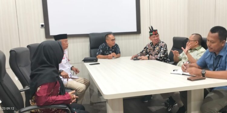 Foto:IST/MATA KALTENG - Kunjungan tenaga ahli Kementerian Pertanian di Kabupaten Kotim, 23 Mei 2025.