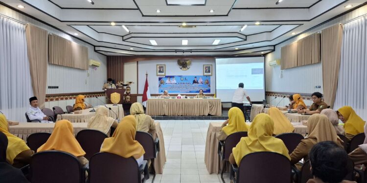 Foto:DIAN/MATA KALTENG - Sosialisasi Peraturan Daerah Nomor 12 Tahun 2021 tentang Penyelenggaraan Kearsipan dan Peraturan Bupati Nomor 7 Tahun 2023 tentang Klasifikasi Arsip, 27 Mei 2025.