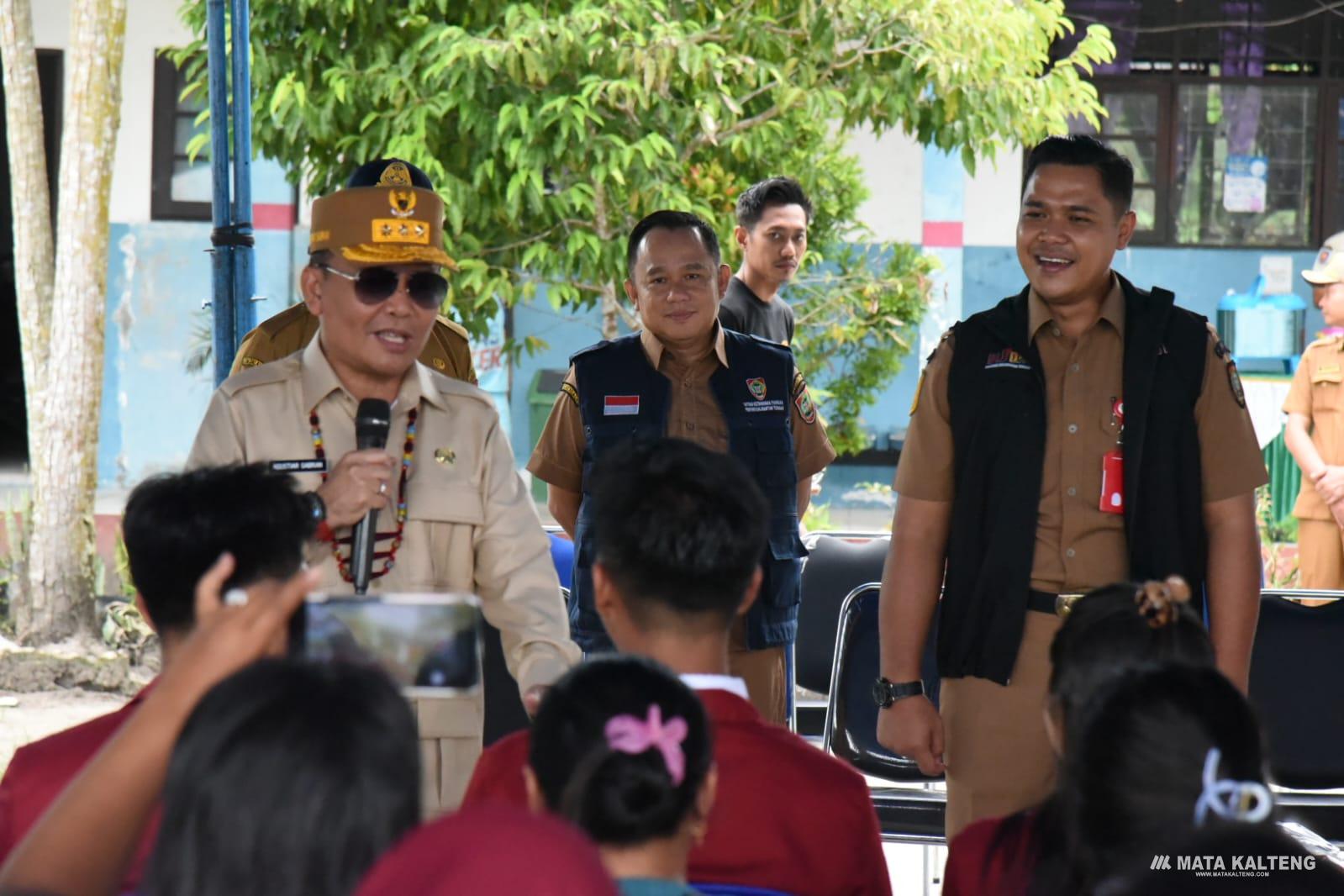 Gubernur Kalteng Kunjungi SMA Negeri 2 Banama Tingang, Tekankan Pentingnya Pendidikan dan Karakter
