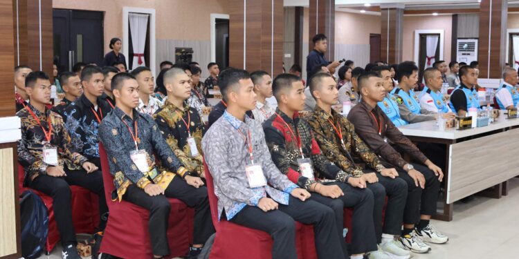 FOTO: MATAKALTENG - Peserta seleksi penerimaan anggota Polri yang dinyatakan memenuhi syarat tes kesehatan tahap II.