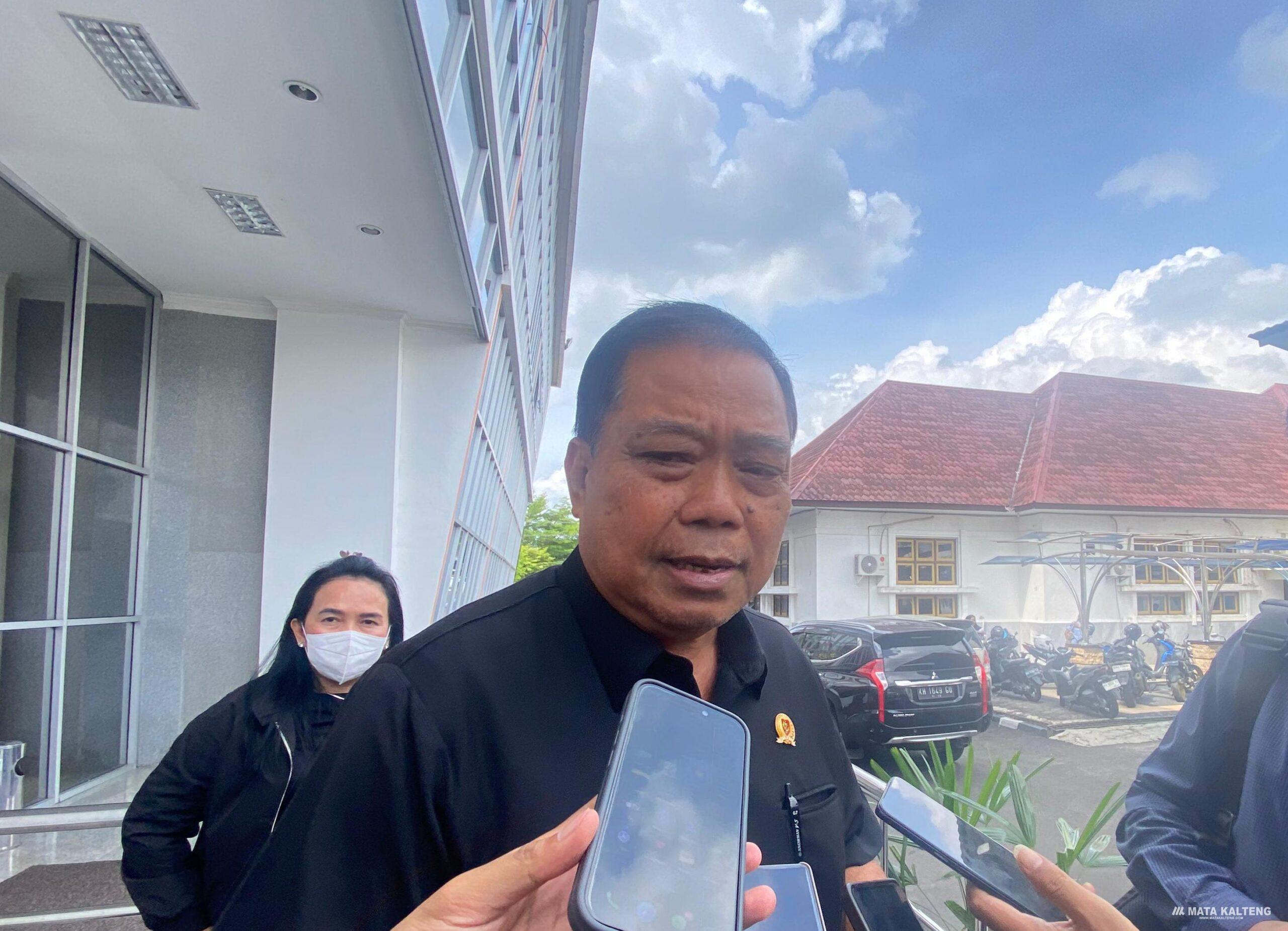 Rapat Kerja DPRD Kalteng dan Dinas PUPR Pastikan Proyek Infrastruktur Sesuai Anggaran 2025