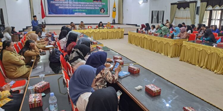 Foto: DIAN/MATA KALTENG - Bimtek penguatan lingkungan belajar bagi tenaga pendidik PAUD se Kotim, 2 Juni 2025.