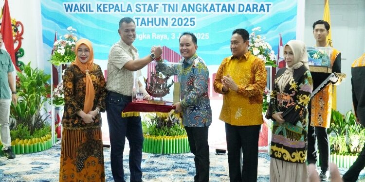 FOTO: IST/MATAKALTENG - Gubernur Kalteng Gelar Silaturahmi dan Ramah Tamah Bersama Wakasad.